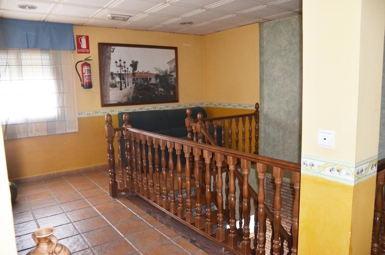 Hostal Restaurante El Parador Alcaracejos Exterior foto
